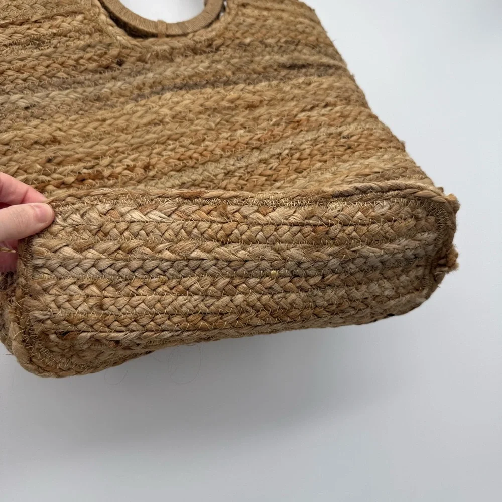 Unbranded size around